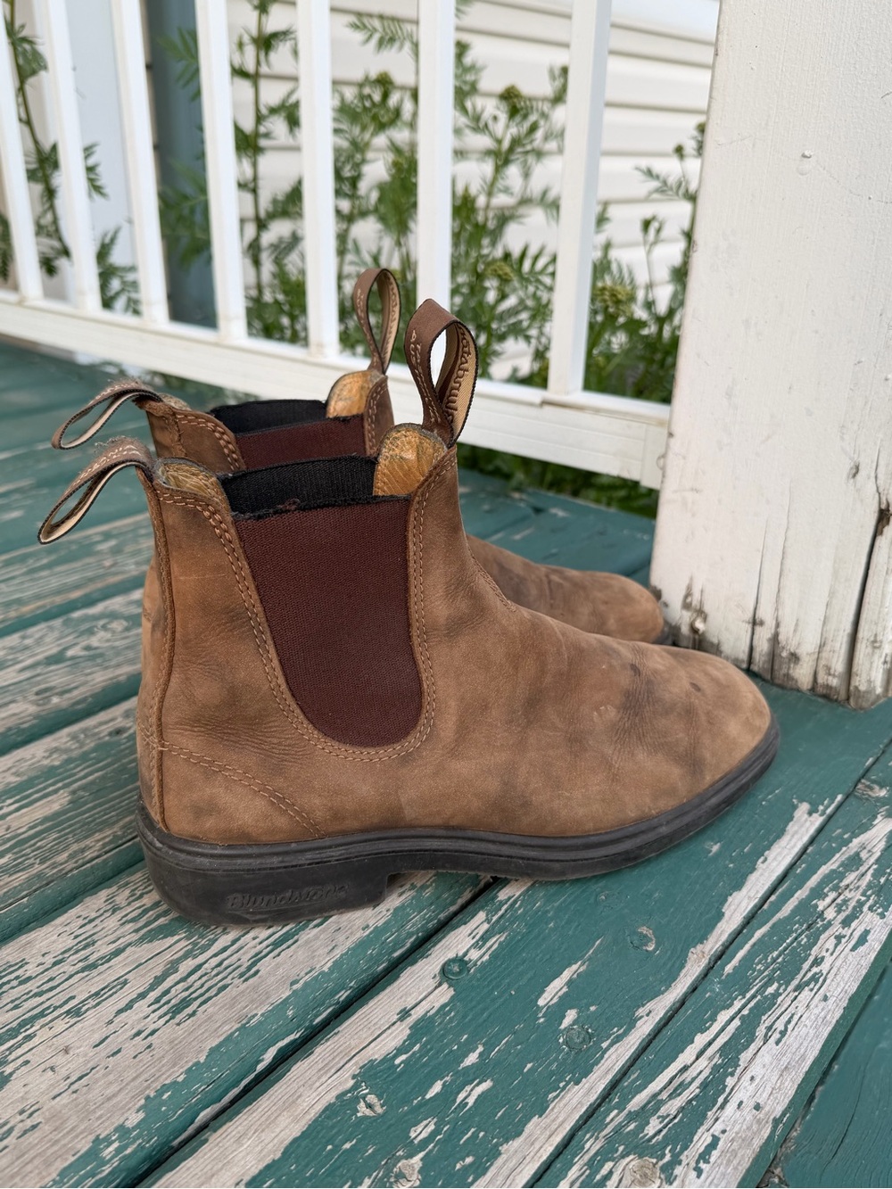 Blundstone #1306 in Rustic Brown